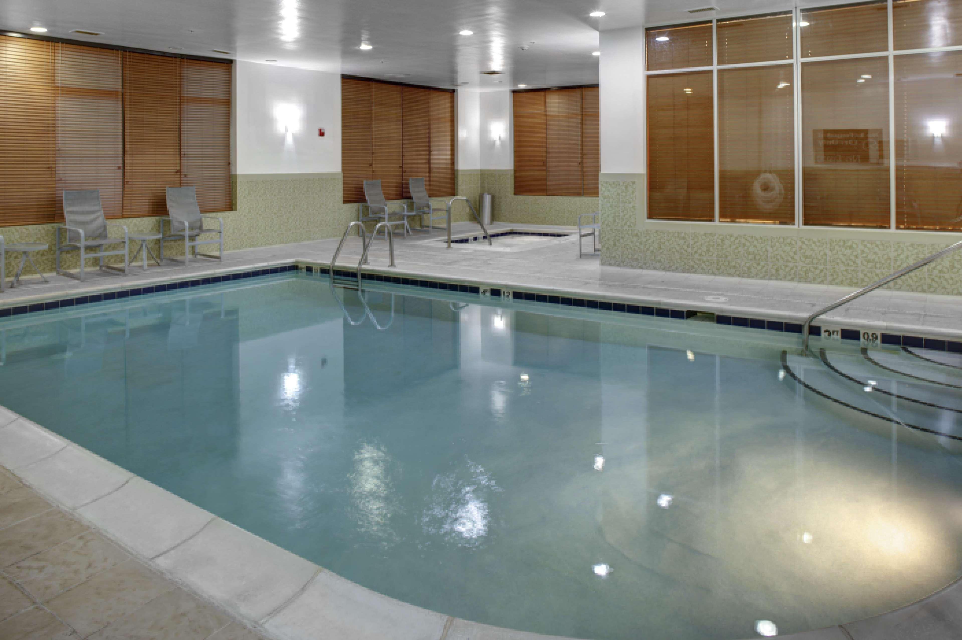 Hampton Inn Petersburg - Southpark Mall Colonial Heights Exterior foto